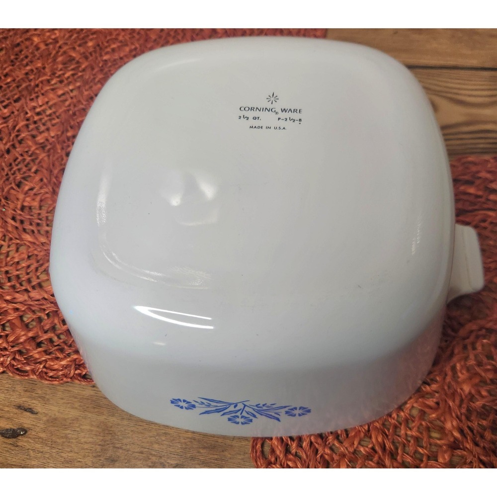 VINTAGE CorningWare 2 piece Set. Blue Cornflower. - Picture 5 of 5